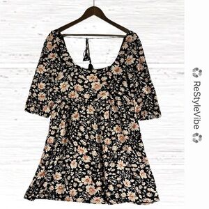 AMERICAN EAGLE Women’s Size M Dress Floral Babydoll Style Mini Length Scoop Neck